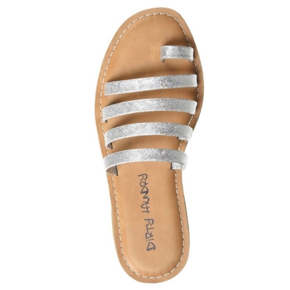 NWT Dirty Laundry Women’s Erika Strappy Silver Flat Sandals
